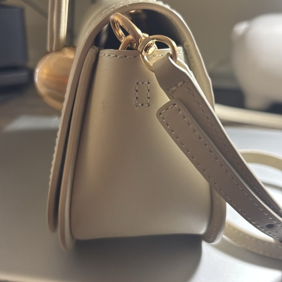 Cult Gaia Kazia Beaded LEATHER Top-Handle Bag - Picture 4 of 9